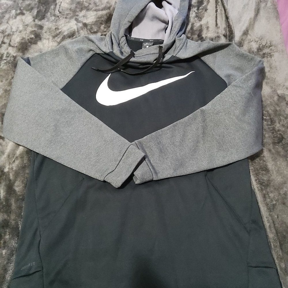 Nike Dri Fit Hoodie XL